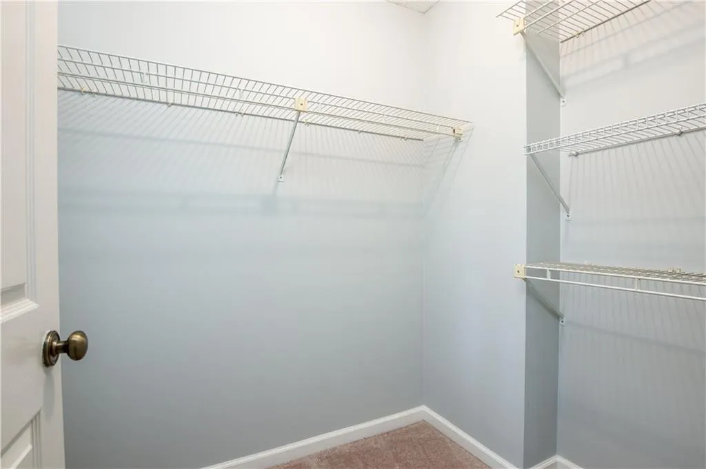 253 Peachtree Hollow Court, Sandy Springs, Georgia 30328, 2 Bedrooms Bedrooms, ,2 BathroomsBathrooms,Residential,Sold,253 Peachtree Hollow Court,5999669