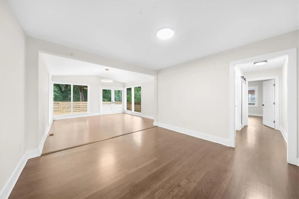 146 Mount Paran Road Ne, Atlanta, Georgia 30342, 4 Bedrooms Bedrooms, ,3 BathroomsBathrooms,Residential,For Sale,146 Mount Paran Road Ne,7575057