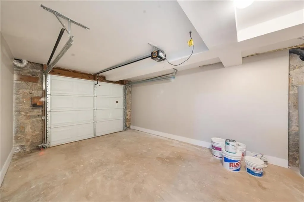 146 Mount Paran Road Ne, Atlanta, Georgia 30342, 4 Bedrooms Bedrooms, ,3 BathroomsBathrooms,Residential,For Sale,146 Mount Paran Road Ne,7575057