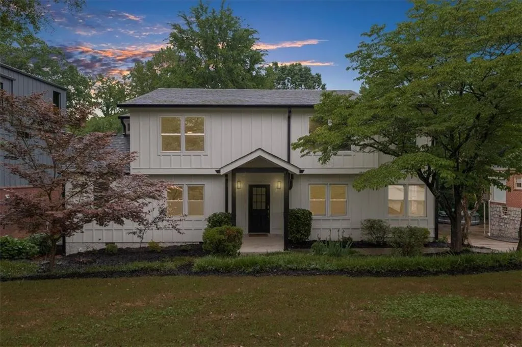 146 Mount Paran Road Ne, Atlanta, Georgia 30342, 4 Bedrooms Bedrooms, ,3 BathroomsBathrooms,Residential,For Sale,146 Mount Paran Road Ne,7575057