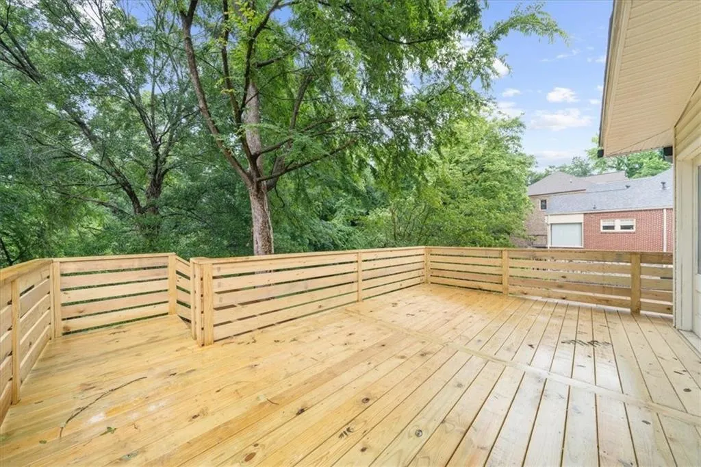 146 Mount Paran Road Ne, Atlanta, Georgia 30342, 4 Bedrooms Bedrooms, ,3 BathroomsBathrooms,Residential,For Sale,146 Mount Paran Road Ne,7575057