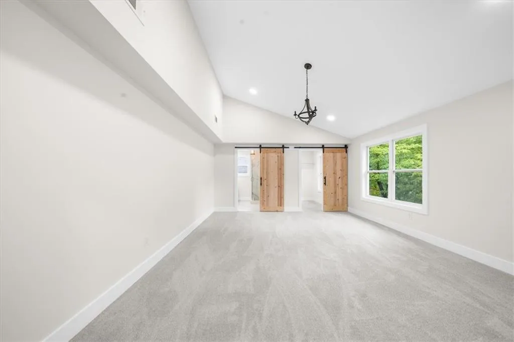 146 Mount Paran Road Ne, Atlanta, Georgia 30342, 4 Bedrooms Bedrooms, ,3 BathroomsBathrooms,Residential,For Sale,146 Mount Paran Road Ne,7575057