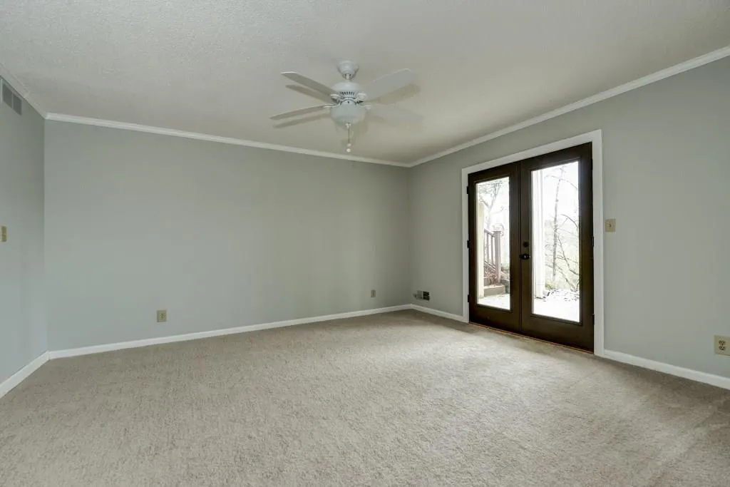 2095 River North Parkway, Sandy Springs, Georgia 30328, 6 Bedrooms Bedrooms, ,4 BathroomsBathrooms,Residential,Sold,2095 River North Parkway,5623633
