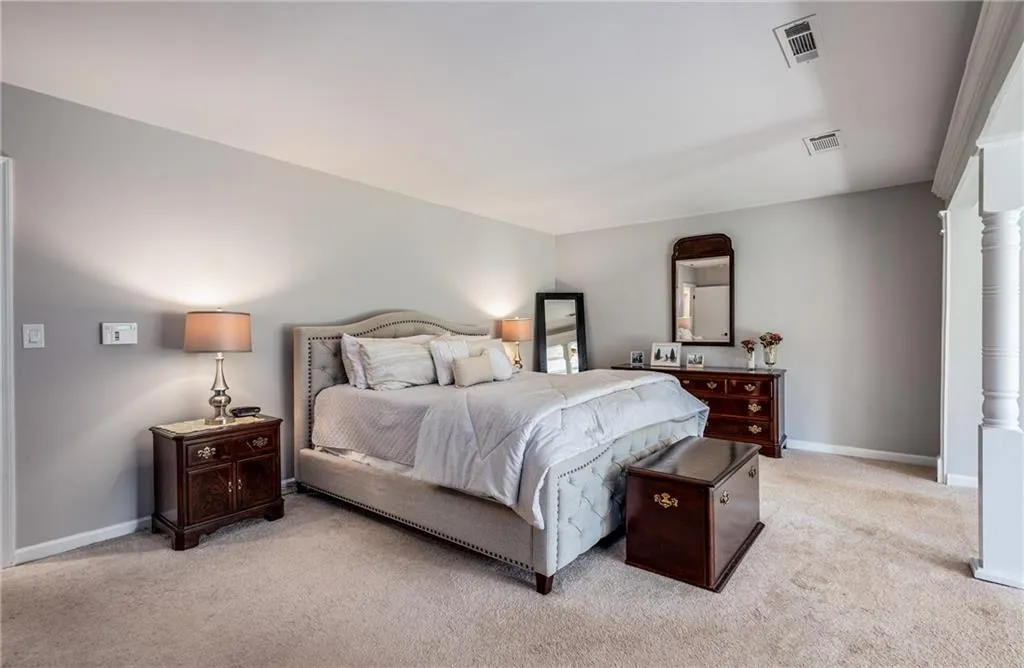 400 Spalding Circle, Atlanta, Georgia 30328, 4 Bedrooms Bedrooms, ,2 BathroomsBathrooms,Residential,Sold,400 Spalding Circle,7262123