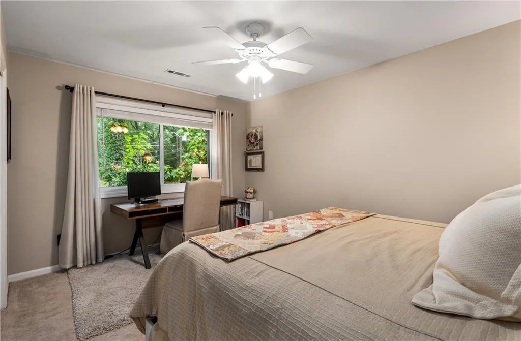 400 Spalding Circle, Atlanta, Georgia 30328, 4 Bedrooms Bedrooms, ,2 BathroomsBathrooms,Residential,Sold,400 Spalding Circle,7262123