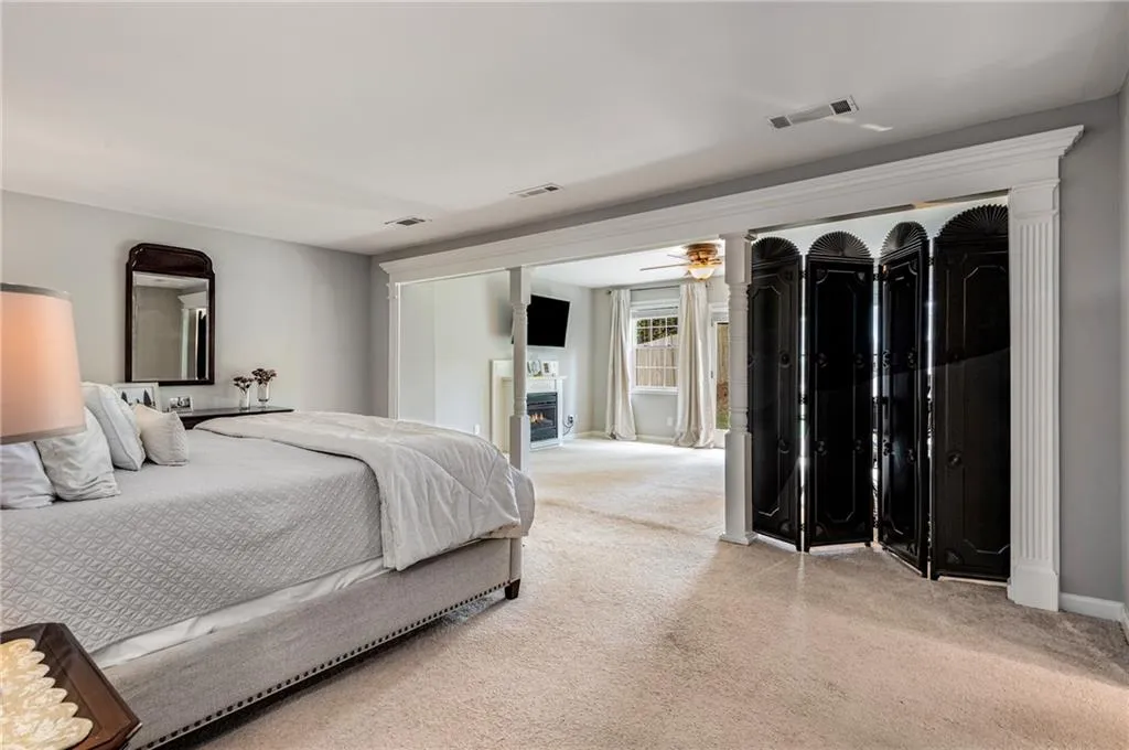 400 Spalding Circle, Atlanta, Georgia 30328, 4 Bedrooms Bedrooms, ,2 BathroomsBathrooms,Residential,Sold,400 Spalding Circle,7262123