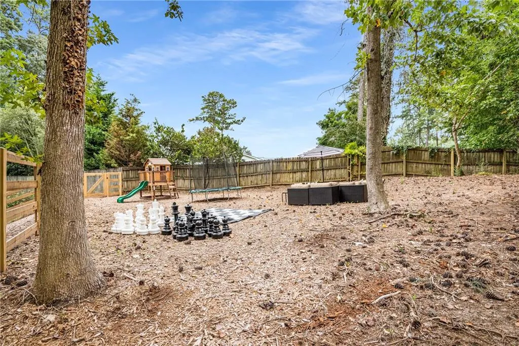 400 Spalding Circle, Atlanta, Georgia 30328, 4 Bedrooms Bedrooms, ,2 BathroomsBathrooms,Residential,Sold,400 Spalding Circle,7262123