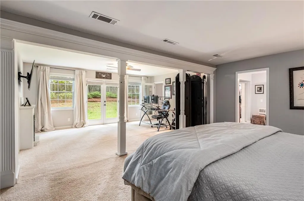 400 Spalding Circle, Atlanta, Georgia 30328, 4 Bedrooms Bedrooms, ,2 BathroomsBathrooms,Residential,Sold,400 Spalding Circle,7262123