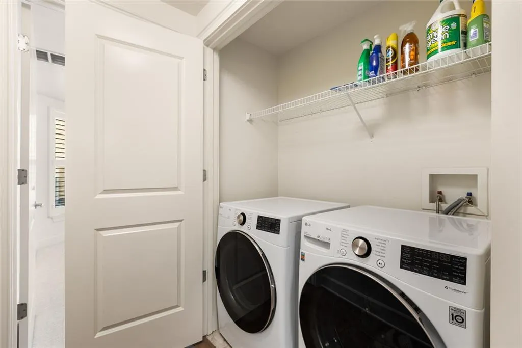 200 River Vista Drive Unit 540, Atlanta, Georgia 30339, 2 Bedrooms Bedrooms, ,2 BathroomsBathrooms,Residential,For Sale,200 River Vista Drive Unit 540,7568777