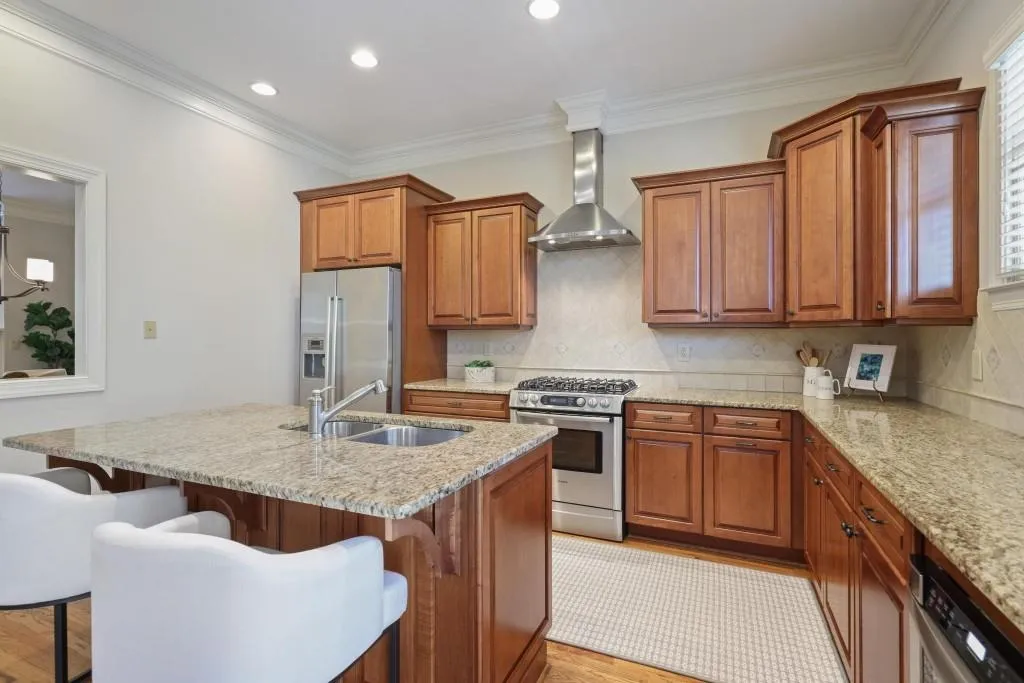 6087 City Walk Lane, Atlanta, Georgia 30328, 3 Bedrooms Bedrooms, ,3 BathroomsBathrooms,Residential,For Sale,6087 City Walk Lane,7651683