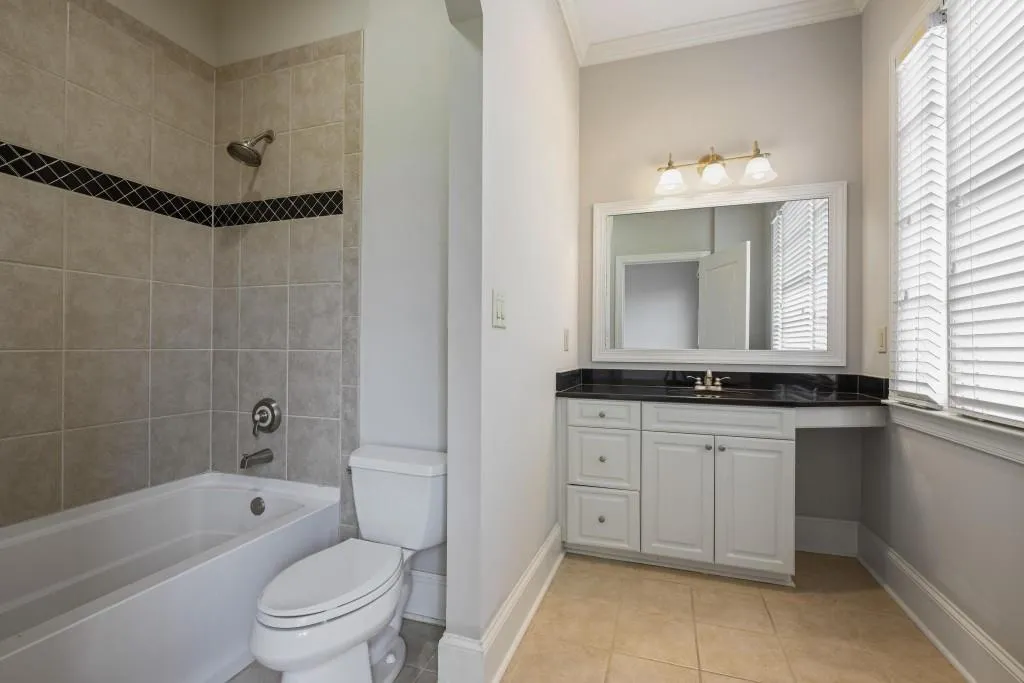 6087 City Walk Lane, Atlanta, Georgia 30328, 3 Bedrooms Bedrooms, ,3 BathroomsBathrooms,Residential,For Sale,6087 City Walk Lane,7651683