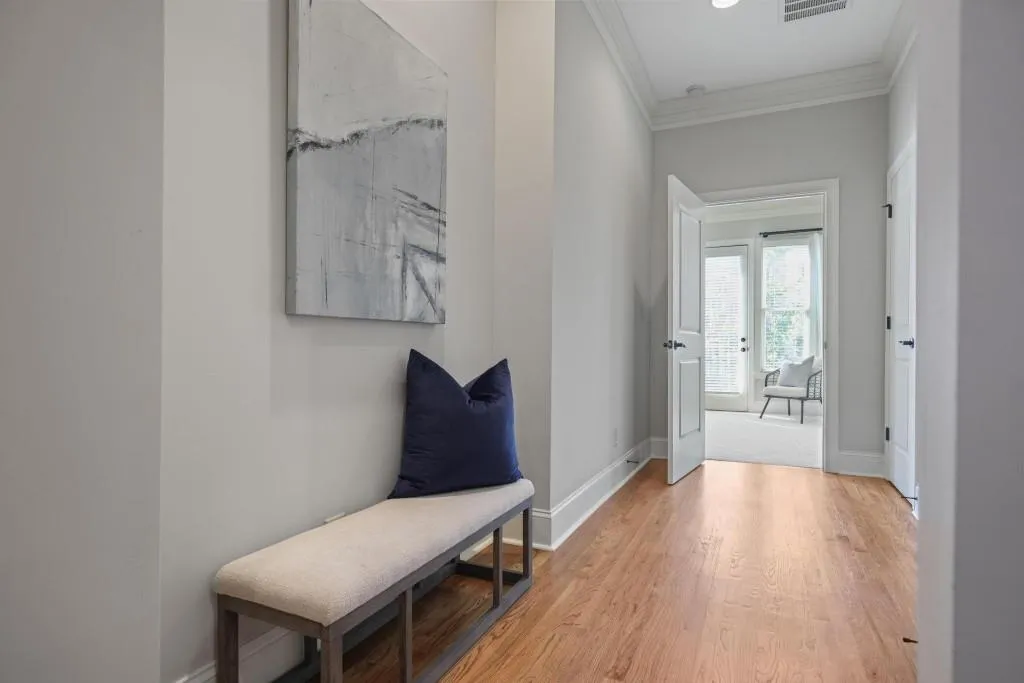 6087 City Walk Lane, Atlanta, Georgia 30328, 3 Bedrooms Bedrooms, ,3 BathroomsBathrooms,Residential,For Sale,6087 City Walk Lane,7651683
