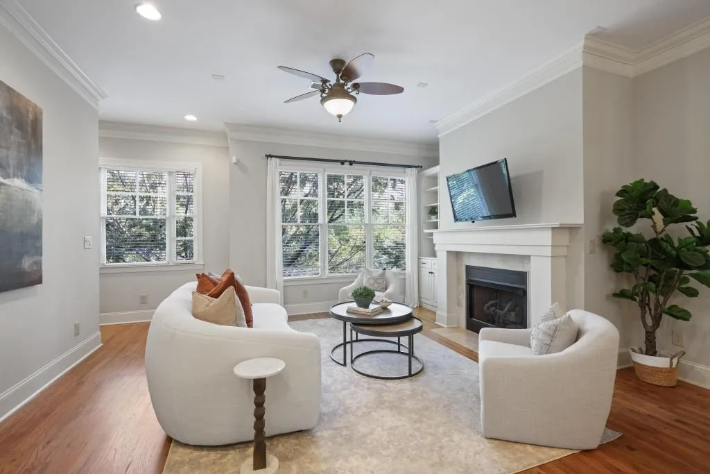 6087 City Walk Lane, Atlanta, Georgia 30328, 3 Bedrooms Bedrooms, ,3 BathroomsBathrooms,Residential,For Sale,6087 City Walk Lane,7651683