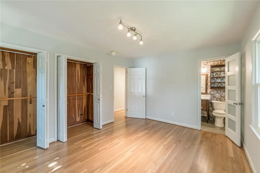 6066 Kayron Drive, Atlanta, Georgia 30328, 3 Bedrooms Bedrooms, ,2 BathroomsBathrooms,Residential,Sold,6066 Kayron Drive,7004066