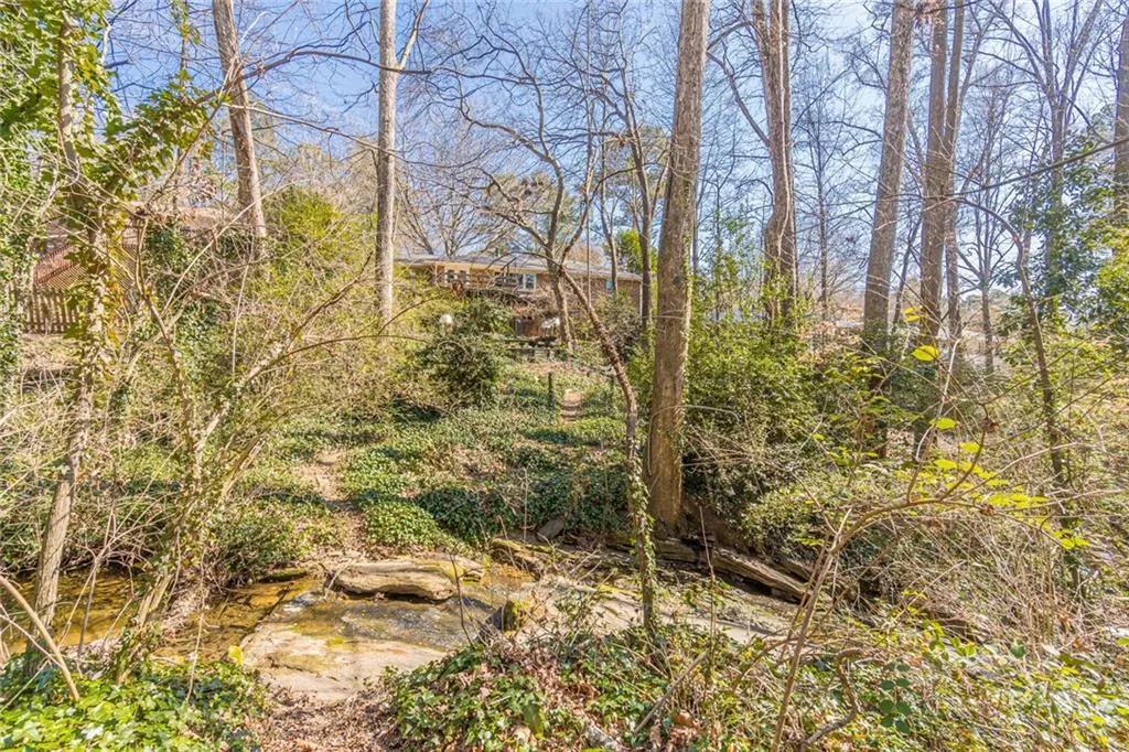 6066 Kayron Drive, Atlanta, Georgia 30328, 3 Bedrooms Bedrooms, ,2 BathroomsBathrooms,Residential,Sold,6066 Kayron Drive,7004066