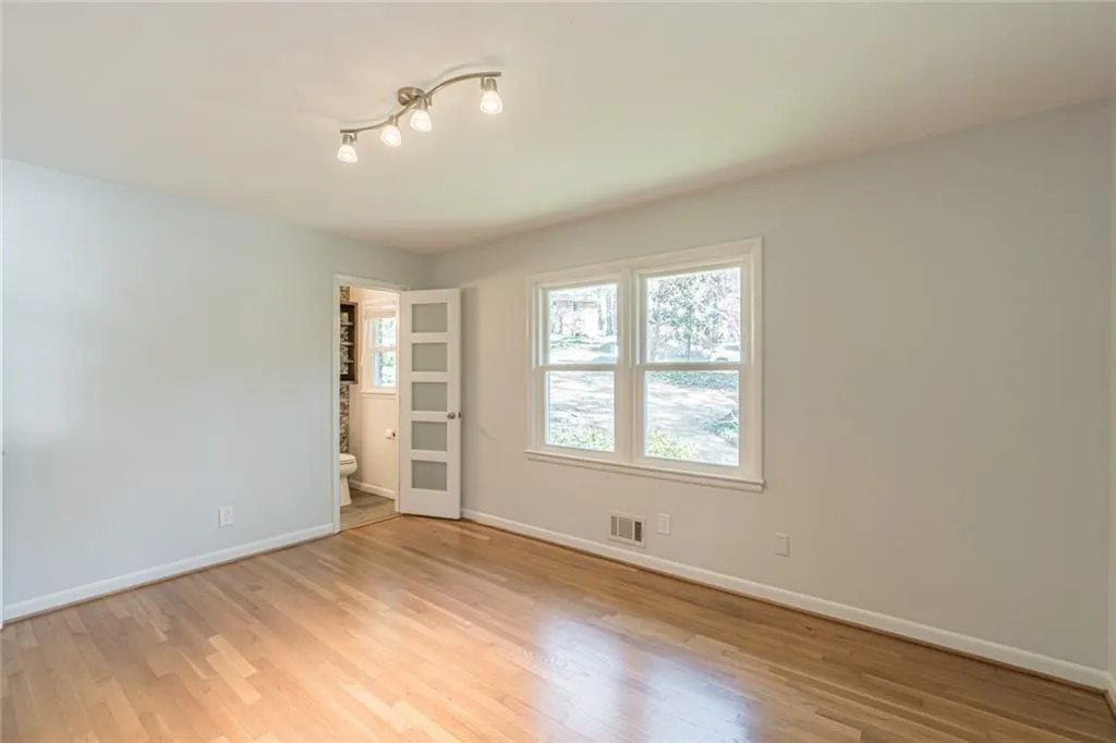 6066 Kayron Drive, Atlanta, Georgia 30328, 3 Bedrooms Bedrooms, ,2 BathroomsBathrooms,Residential,Sold,6066 Kayron Drive,7004066