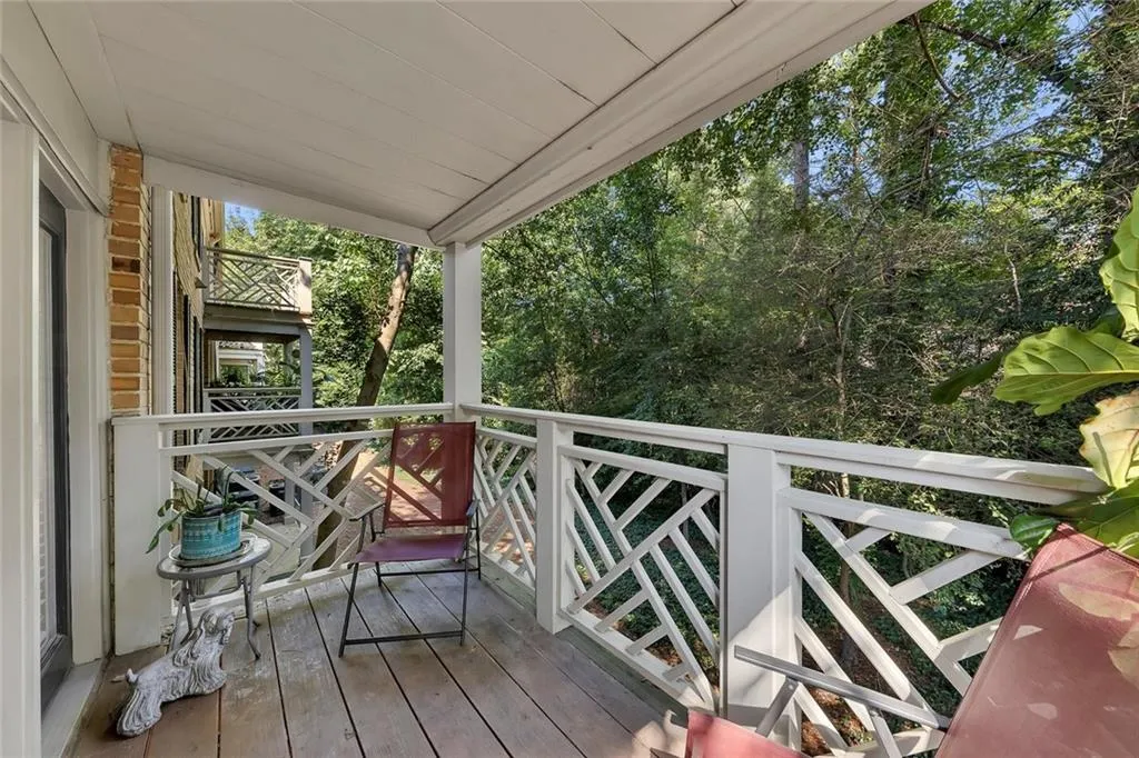 3650 Ashford Dunwoody Road Ne Unit 718, Atlanta, Georgia 30319, 2 Bedrooms Bedrooms, ,1 BathroomBathrooms,Residential,For Sale,3650 Ashford Dunwoody Road Ne Unit 718,7636532