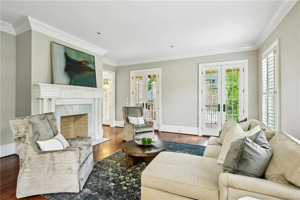 385 Laurel Chase Court, Atlanta, Georgia 30327, 6 Bedrooms Bedrooms, ,6 BathroomsBathrooms,Residential,Sold,385 Laurel Chase Court,7560300