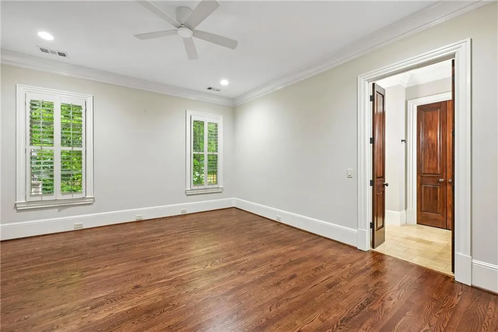 385 Laurel Chase Court, Atlanta, Georgia 30327, 6 Bedrooms Bedrooms, ,6 BathroomsBathrooms,Residential,Sold,385 Laurel Chase Court,7560300