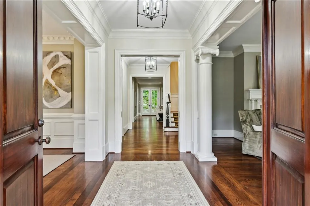 385 Laurel Chase Court, Atlanta, Georgia 30327, 6 Bedrooms Bedrooms, ,6 BathroomsBathrooms,Residential,Sold,385 Laurel Chase Court,7560300