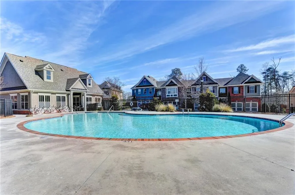 7532 Highlands Point, Atlanta, Georgia 30328, 3 Bedrooms Bedrooms, ,3 BathroomsBathrooms,Residential,Sold,7532 Highlands Point,5910007