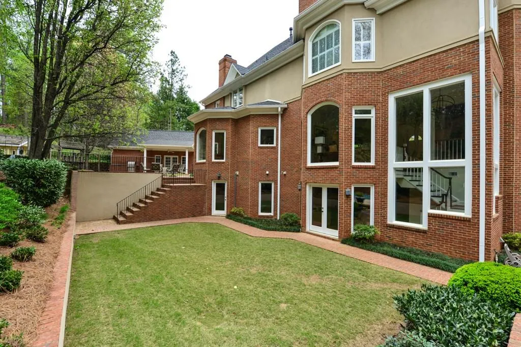 100 Parc Du Chateau, Atlanta, Georgia 30327, 4 Bedrooms Bedrooms, ,4 BathroomsBathrooms,Residential,Sold,100 Parc Du Chateau,5821193