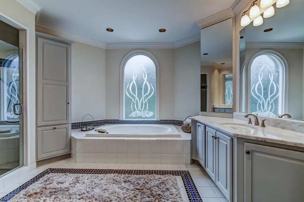 100 Parc Du Chateau, Atlanta, Georgia 30327, 4 Bedrooms Bedrooms, ,4 BathroomsBathrooms,Residential,Sold,100 Parc Du Chateau,5821193
