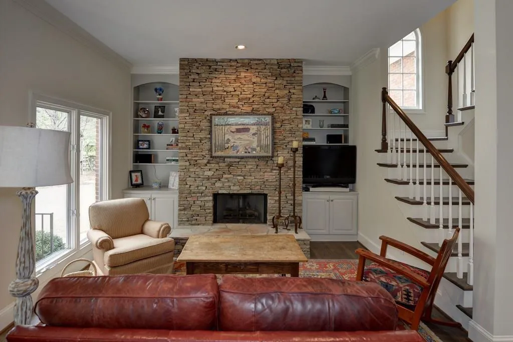 100 Parc Du Chateau, Atlanta, Georgia 30327, 4 Bedrooms Bedrooms, ,4 BathroomsBathrooms,Residential,Sold,100 Parc Du Chateau,5821193