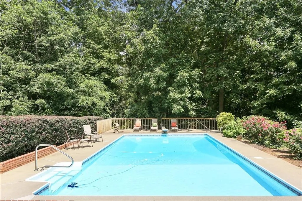 4825 Merlendale Court, Sandy Springs, Georgia 30327, 4 Bedrooms Bedrooms, ,4 BathroomsBathrooms,Residential,Sold,4825 Merlendale Court,5882812