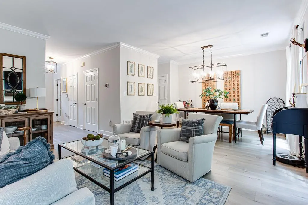 1160 Windsor Parkway Unit 10, Atlanta, Georgia 30319, 2 Bedrooms Bedrooms, ,2 BathroomsBathrooms,Residential,Sold,1160 Windsor Parkway Unit 10,7078884