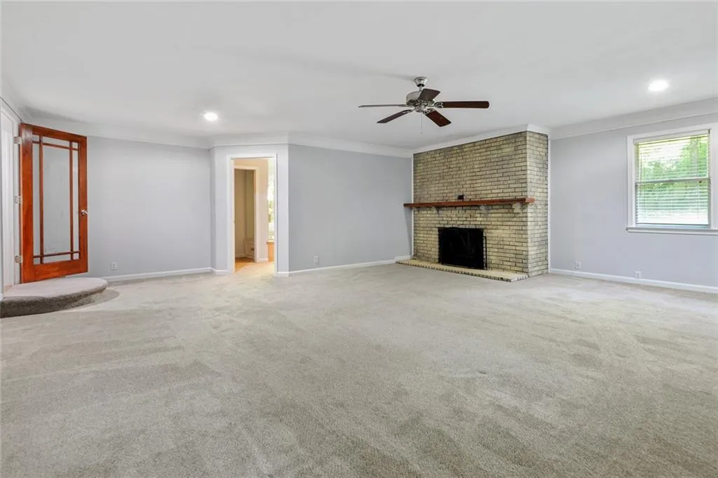 159 Cromwell Road, Atlanta, Georgia 30328, 3 Bedrooms Bedrooms, ,3 BathroomsBathrooms,Residential,Sold,159 Cromwell Road,6935450 159 Cromwell Road, Atlanta, Georgia 30328, 3 Bedrooms Bedrooms, ,3 BathroomsBathrooms,Residential,Sold,159 Cromwell Road,6935450