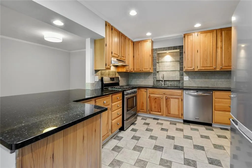 159 Cromwell Road, Atlanta, Georgia 30328, 3 Bedrooms Bedrooms, ,3 BathroomsBathrooms,Residential,Sold,159 Cromwell Road,6935450 159 Cromwell Road, Atlanta, Georgia 30328, 3 Bedrooms Bedrooms, ,3 BathroomsBathrooms,Residential,Sold,159 Cromwell Road,6935450