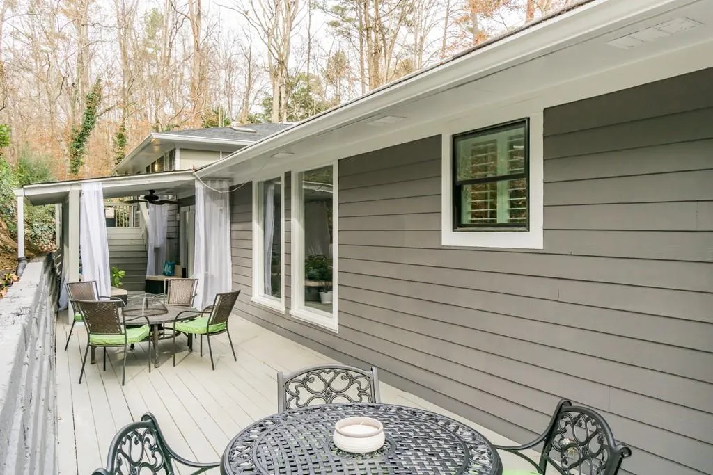 5310 Mount Vernon Parkway, Sandy Springs, Georgia 30327, 4 Bedrooms Bedrooms, ,4 BathroomsBathrooms,Residential,Sold,5310 Mount Vernon Parkway,6595612
