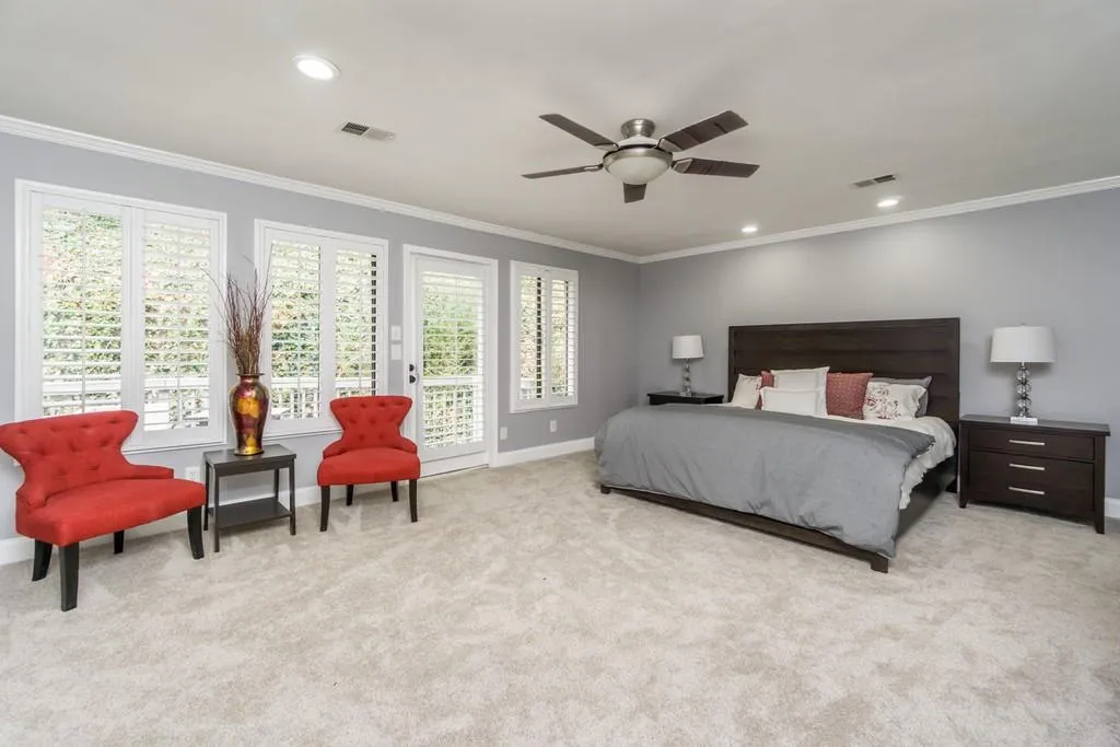 5310 Mount Vernon Parkway, Sandy Springs, Georgia 30327, 4 Bedrooms Bedrooms, ,4 BathroomsBathrooms,Residential,Sold,5310 Mount Vernon Parkway,6595612