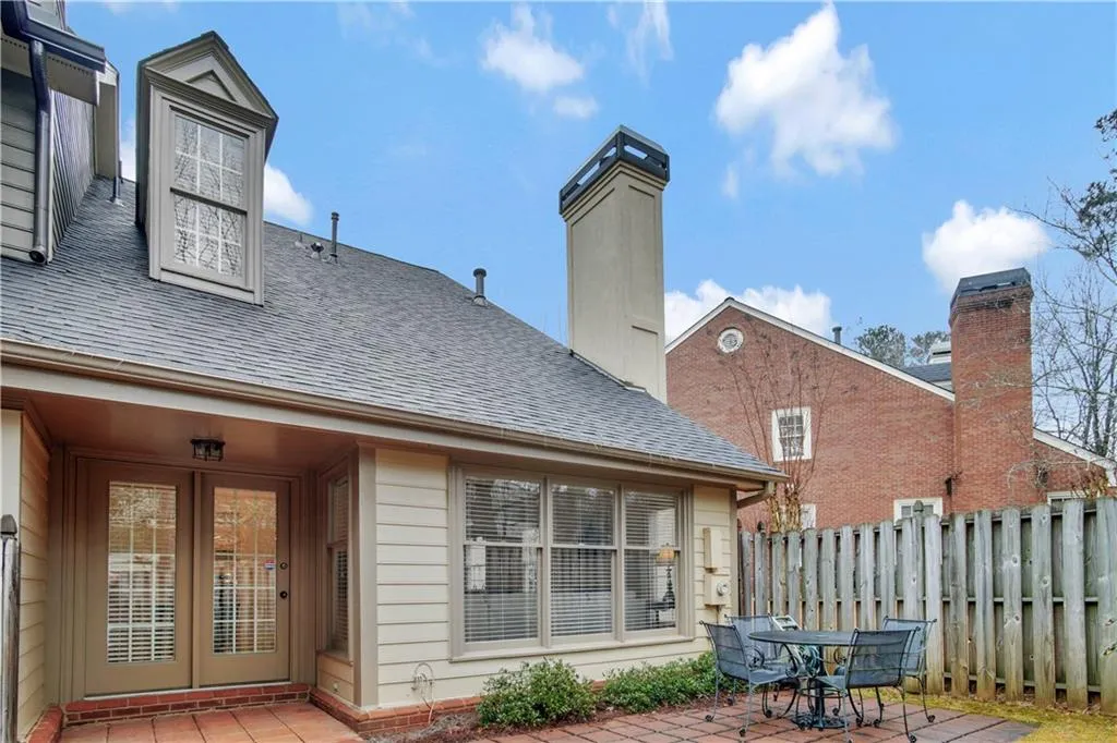 155 Brantley Road, Sandy Springs, Georgia 30350, 2 Bedrooms Bedrooms, ,2 BathroomsBathrooms,Residential,Sold,155 Brantley Road,6831494