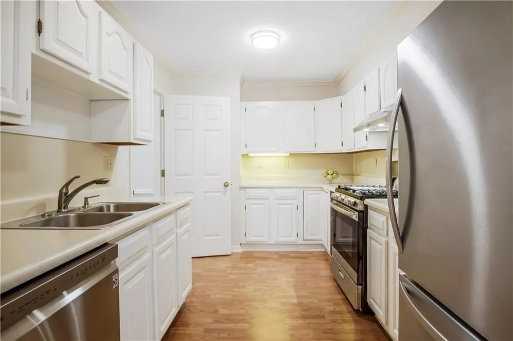 155 Brantley Road, Sandy Springs, Georgia 30350, 2 Bedrooms Bedrooms, ,2 BathroomsBathrooms,Residential,Sold,155 Brantley Road,6831494