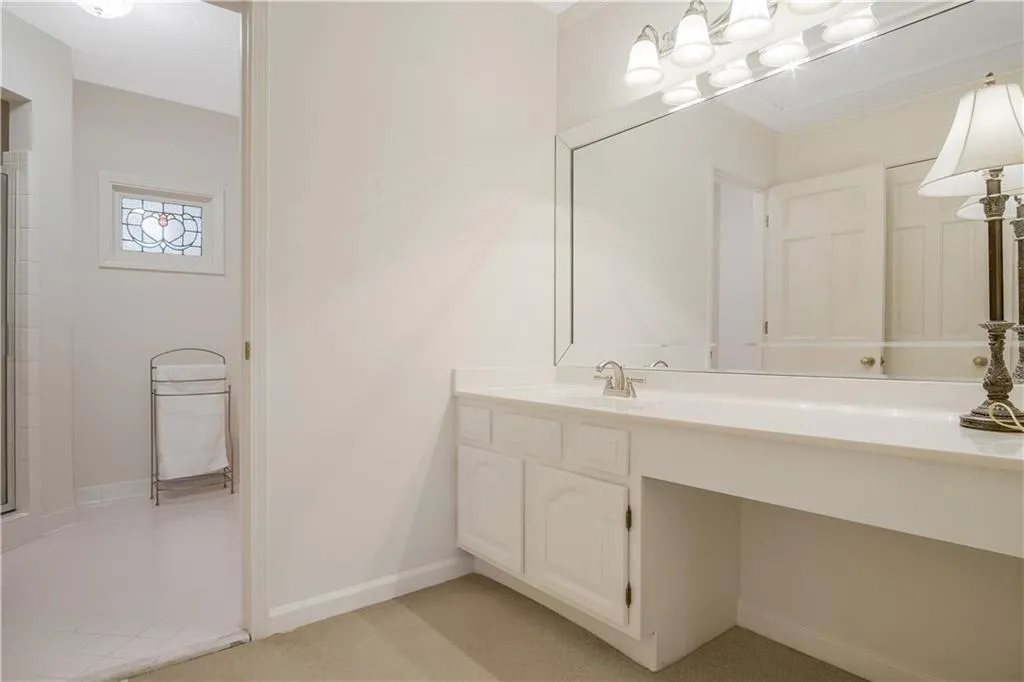 155 Brantley Road, Sandy Springs, Georgia 30350, 2 Bedrooms Bedrooms, ,2 BathroomsBathrooms,Residential,Sold,155 Brantley Road,6831494