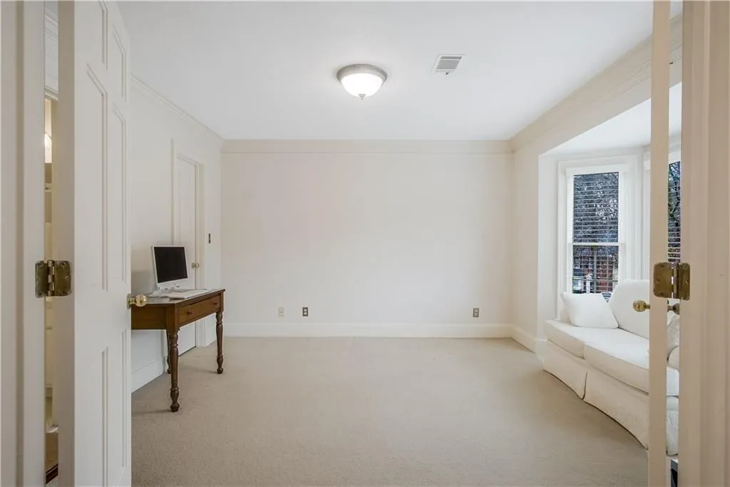 155 Brantley Road, Sandy Springs, Georgia 30350, 2 Bedrooms Bedrooms, ,2 BathroomsBathrooms,Residential,Sold,155 Brantley Road,6831494