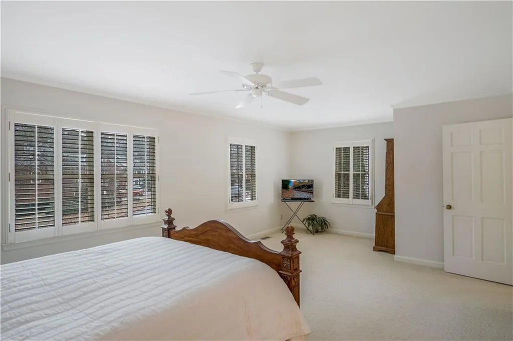 155 Brantley Road, Sandy Springs, Georgia 30350, 2 Bedrooms Bedrooms, ,2 BathroomsBathrooms,Residential,Sold,155 Brantley Road,6831494