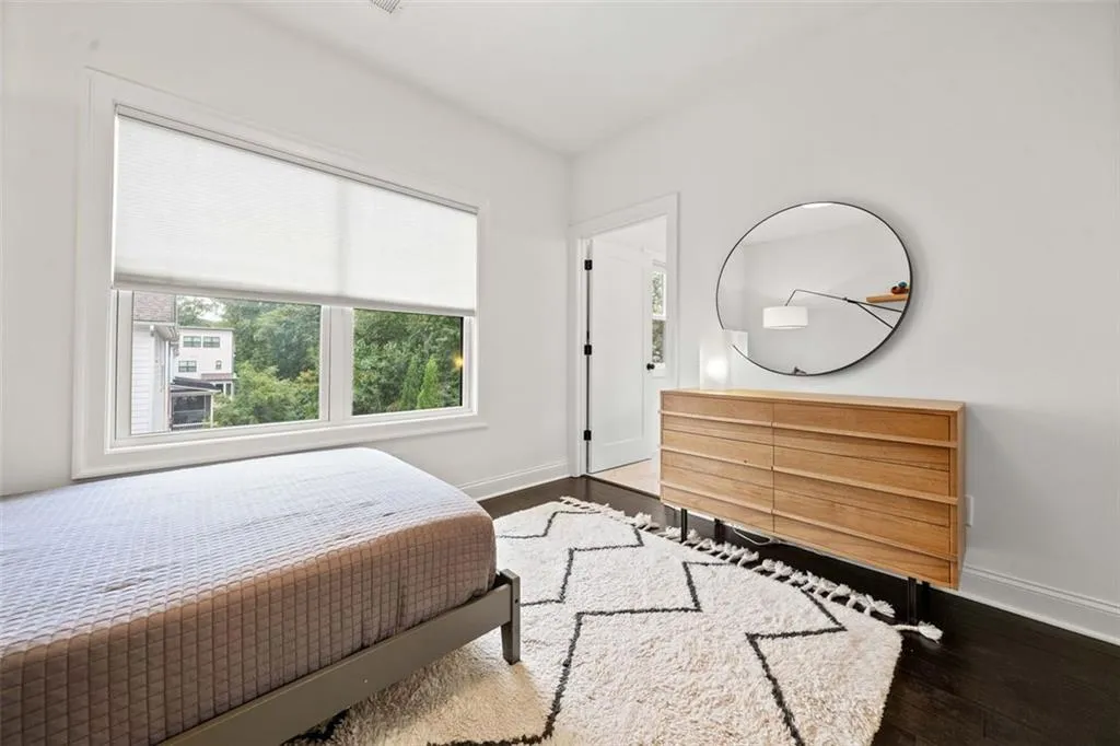 2053 Wheaton Way, Atlanta, Georgia 30328, 4 Bedrooms Bedrooms, ,4 BathroomsBathrooms,Residential,Sold,2053 Wheaton Way,7465942