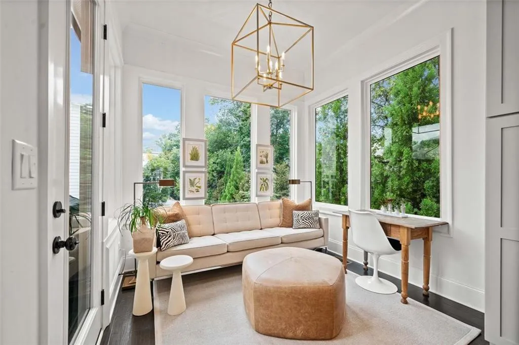 2053 Wheaton Way, Atlanta, Georgia 30328, 4 Bedrooms Bedrooms, ,4 BathroomsBathrooms,Residential,Sold,2053 Wheaton Way,7465942