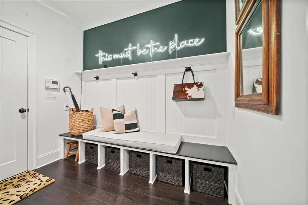 2053 Wheaton Way, Atlanta, Georgia 30328, 4 Bedrooms Bedrooms, ,4 BathroomsBathrooms,Residential,Sold,2053 Wheaton Way,7465942