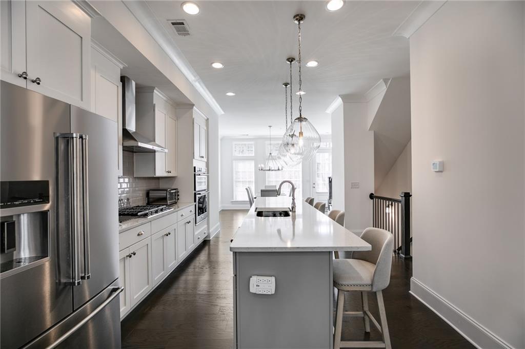 6837 Crescendo Court, Sandy Springs, Georgia 30328, 3 Bedrooms Bedrooms, ,4 BathroomsBathrooms,Residential,Sold,6837 Crescendo Court,7304565