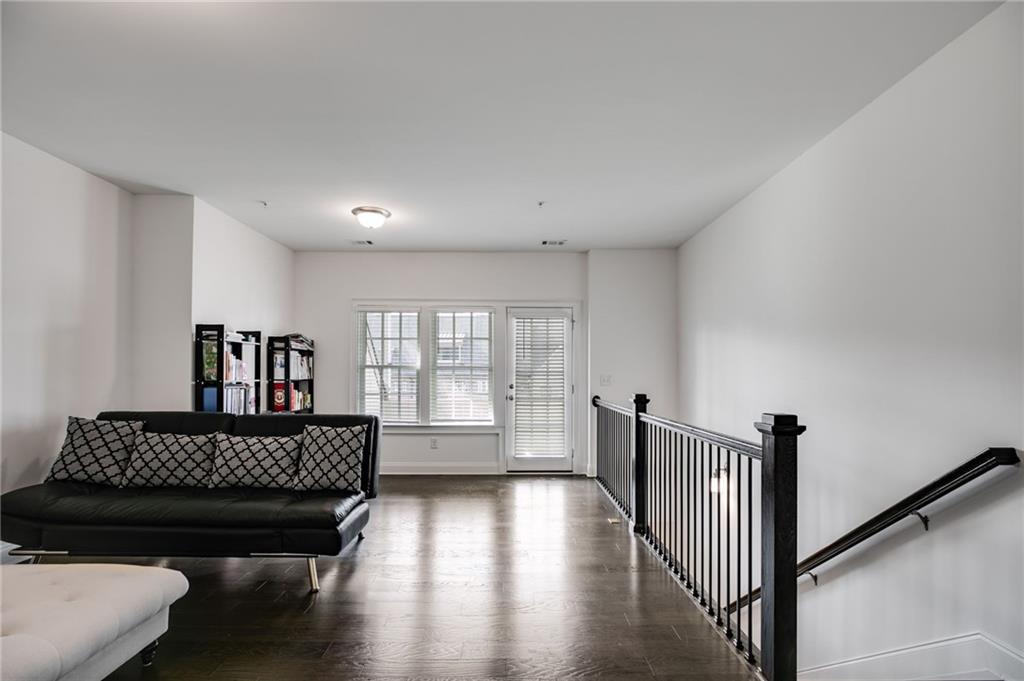 6837 Crescendo Court, Sandy Springs, Georgia 30328, 3 Bedrooms Bedrooms, ,4 BathroomsBathrooms,Residential,Sold,6837 Crescendo Court,7304565