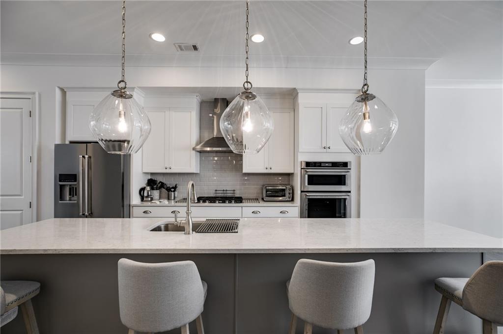 6837 Crescendo Court, Sandy Springs, Georgia 30328, 3 Bedrooms Bedrooms, ,4 BathroomsBathrooms,Residential,Sold,6837 Crescendo Court,7304565