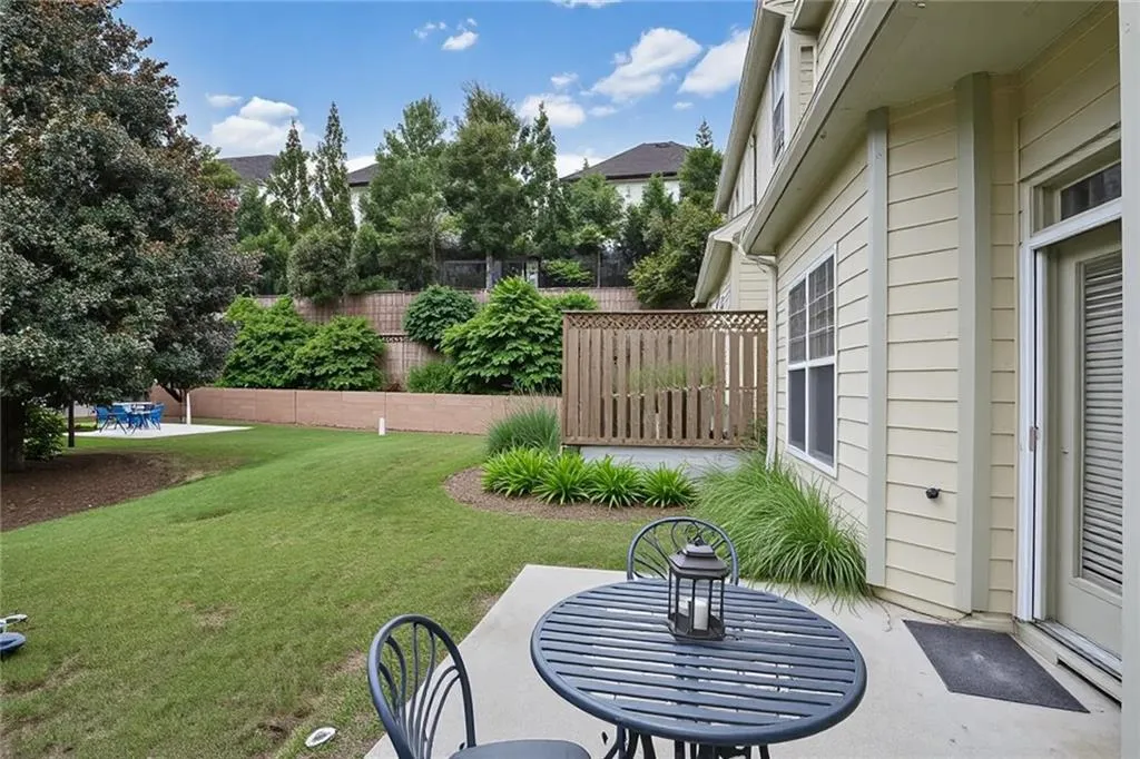 Virtually staged patio