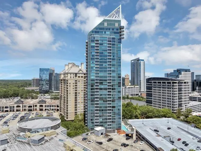 3338 Peachtree Road Ne Unit 508, Atlanta, Georgia 30326, 2 Bedrooms Bedrooms, ,2 BathroomsBathrooms,Residential,For Sale,3338 Peachtree Road Ne Unit 508,7585286