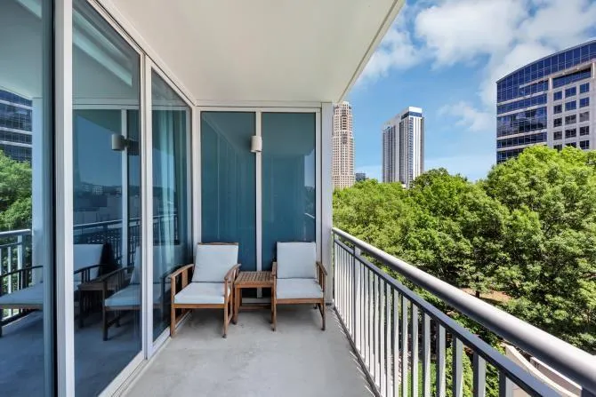 3338 Peachtree Road Ne Unit 508, Atlanta, Georgia 30326, 2 Bedrooms Bedrooms, ,2 BathroomsBathrooms,Residential,For Sale,3338 Peachtree Road Ne Unit 508,7585286