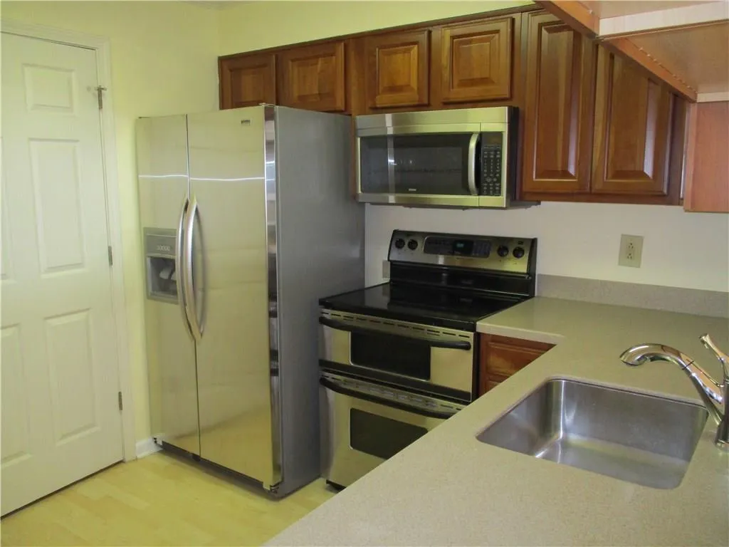 795 Hammond Drive Unit 1401, Atlanta, Georgia 30328, 2 Bedrooms Bedrooms, ,1 BathroomBathrooms,Residential,Sold,795 Hammond Drive Unit 1401,5920246