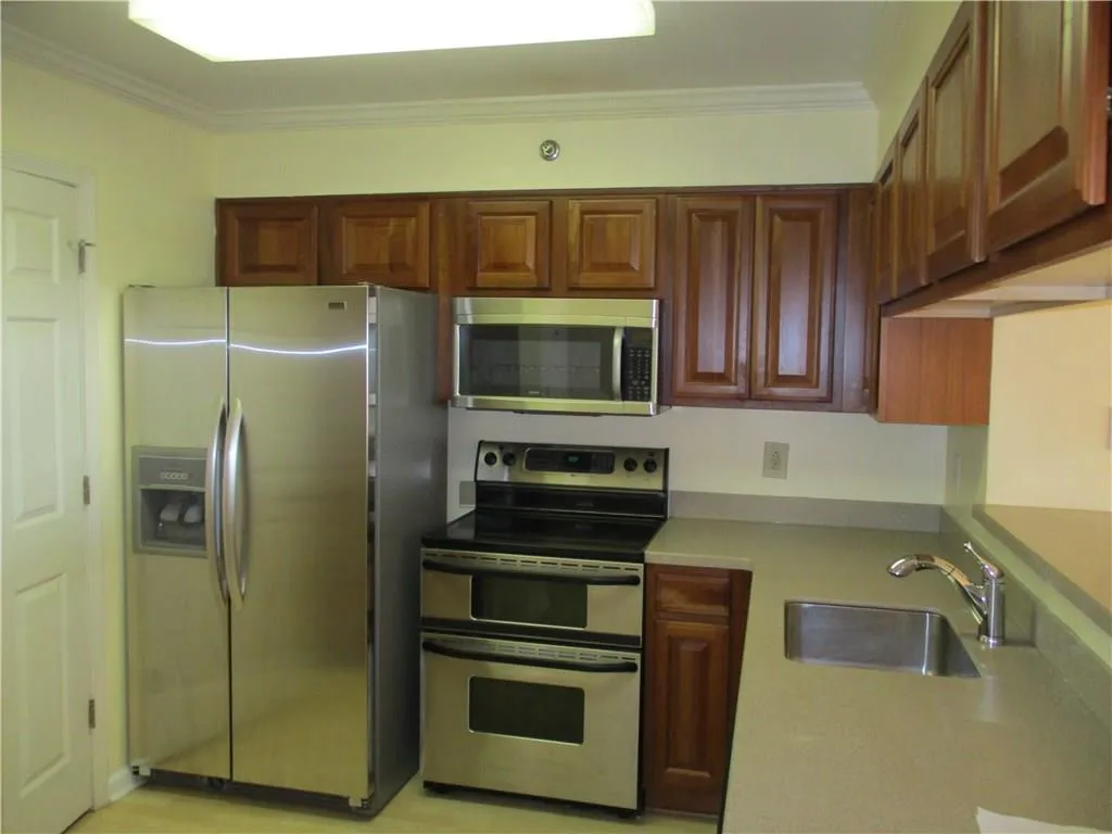 795 Hammond Drive Unit 1401, Atlanta, Georgia 30328, 2 Bedrooms Bedrooms, ,1 BathroomBathrooms,Residential,Sold,795 Hammond Drive Unit 1401,5920246